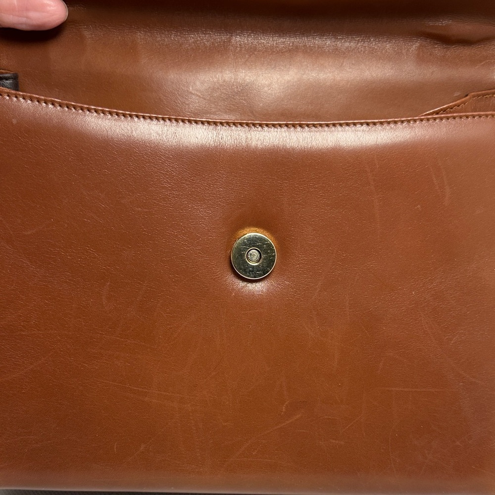 Salvatore Ferragamo Vintage Cognac Leather Flap Shoulder Crossbody Bag - Picture 13 of 16